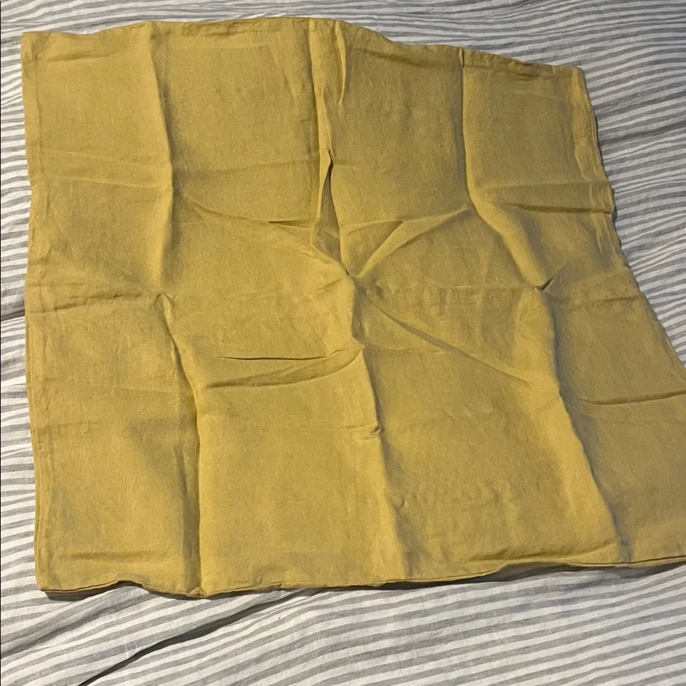 West Elm Yellow Linen set. New